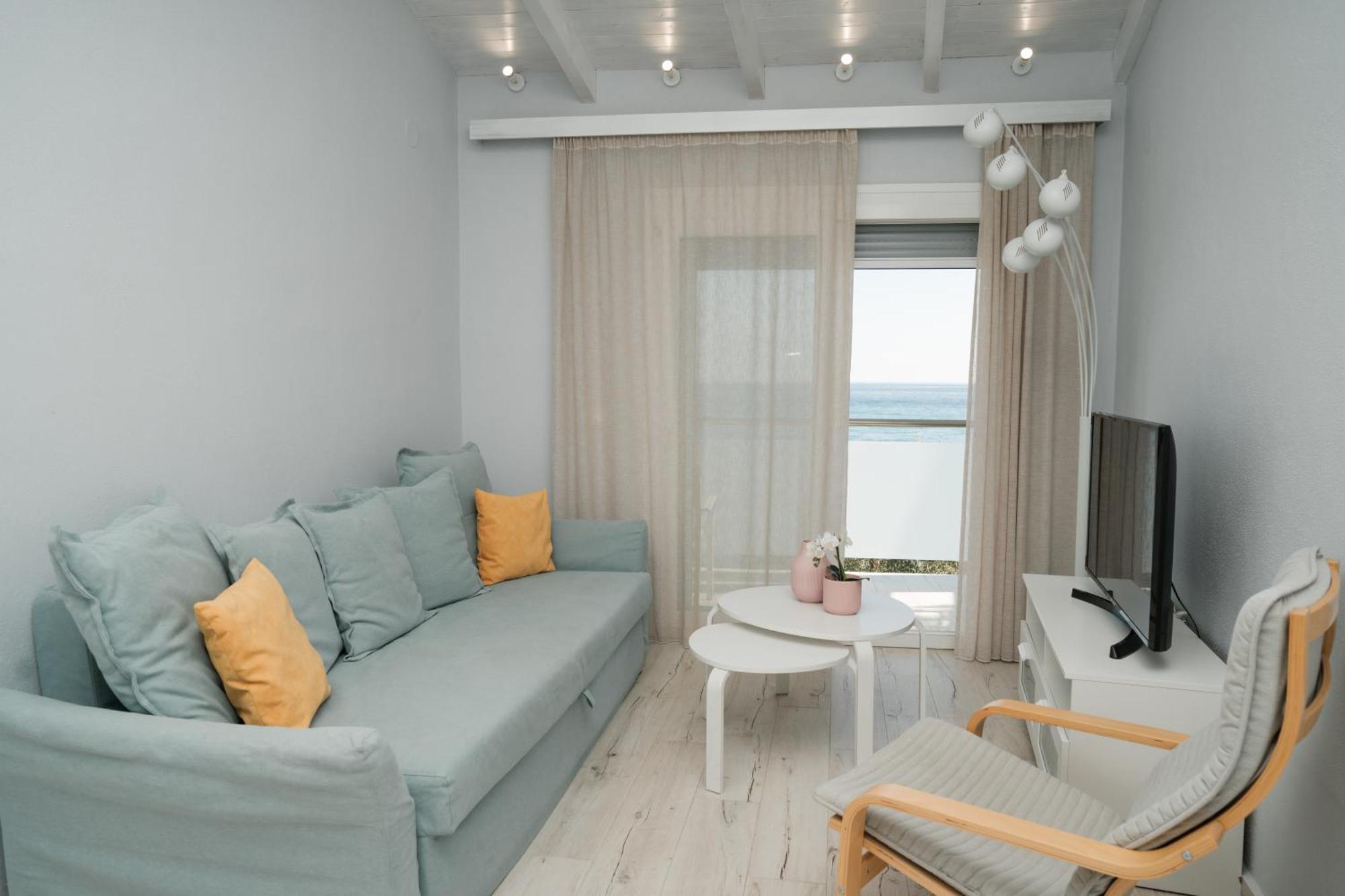 Aegean View Villa Loutra Elevtheron Exterior photo