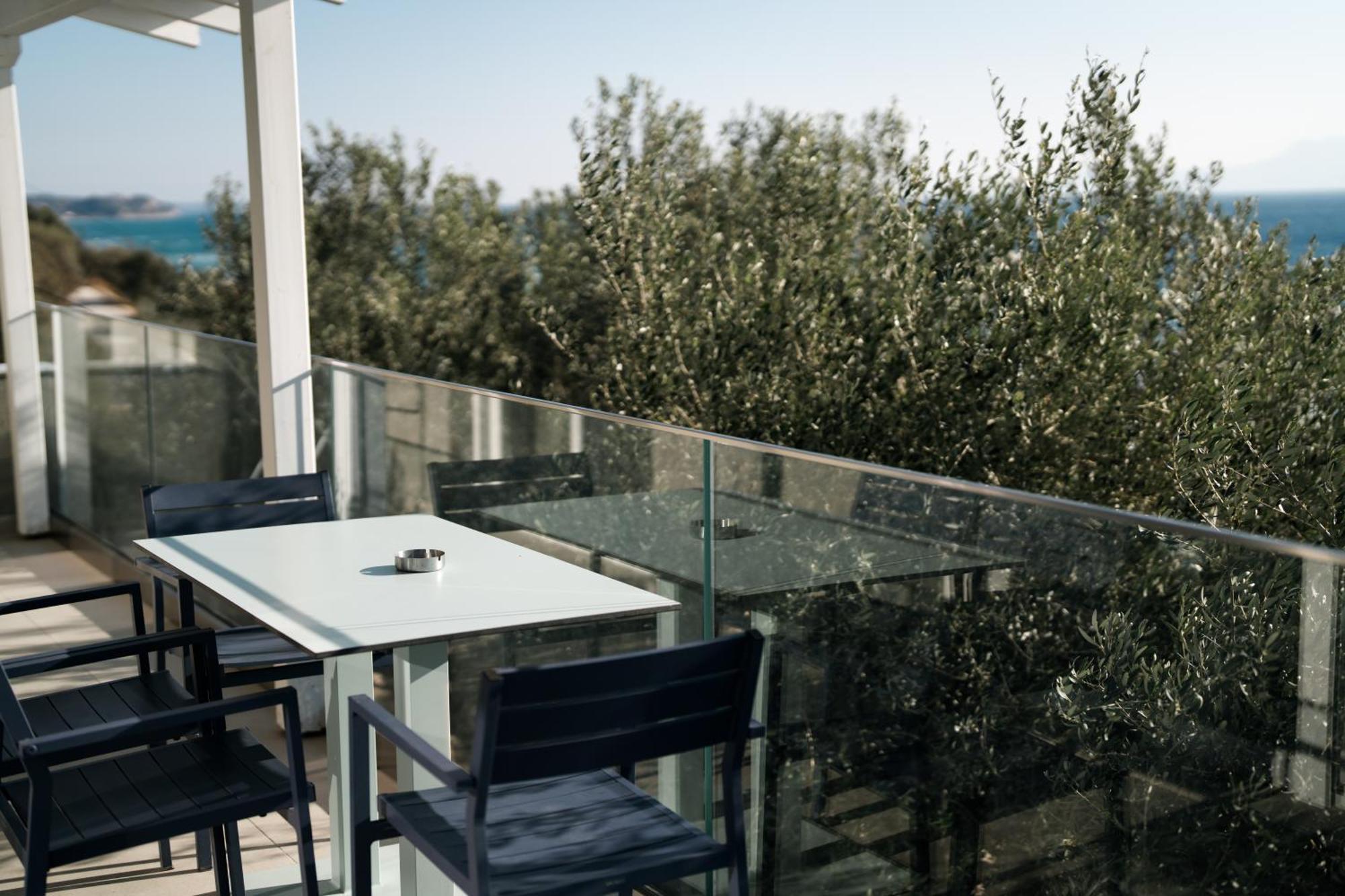 Aegean View Villa Loutra Elevtheron Exterior photo